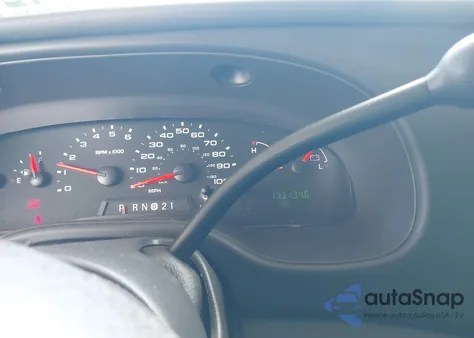 2005 Ford Econoline E150 Van from USA, damaged, VIN 1FTRE14W85BH21137